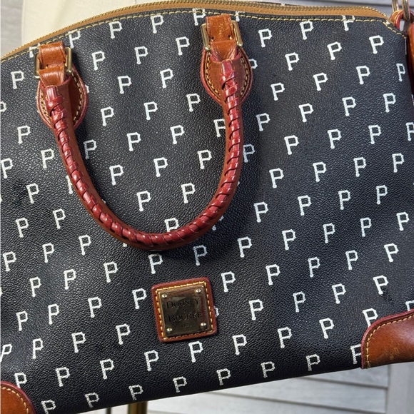 Dooney & Bourke Black and Brown Monogram Shoulder Bag. Pittsburgh Pirates. - Picture 3 of 13